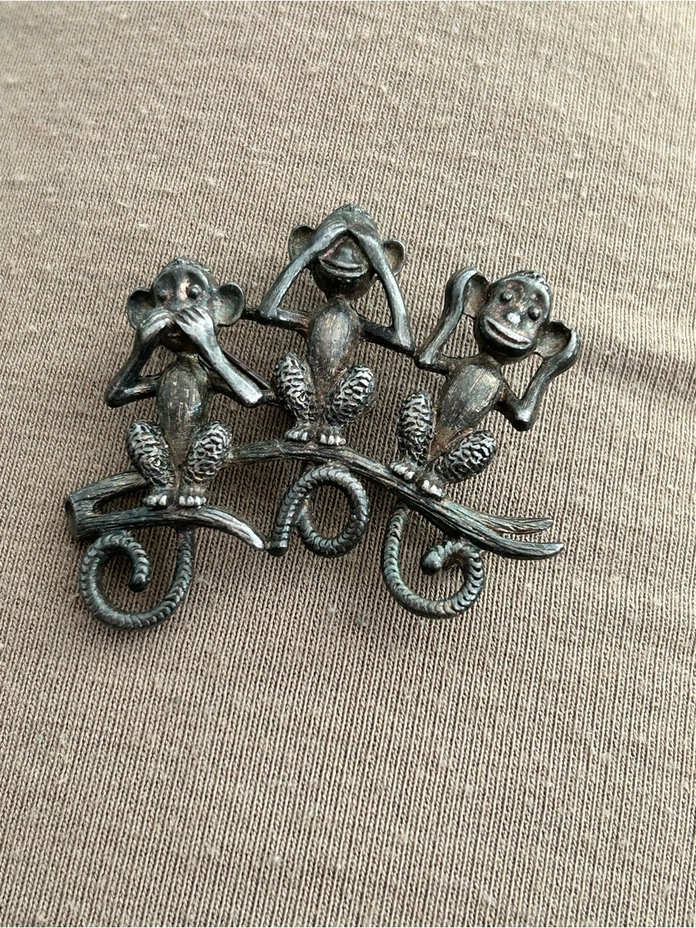 4/$100 Three Wise Monkeys Metal Wall Accent in Antique Silver